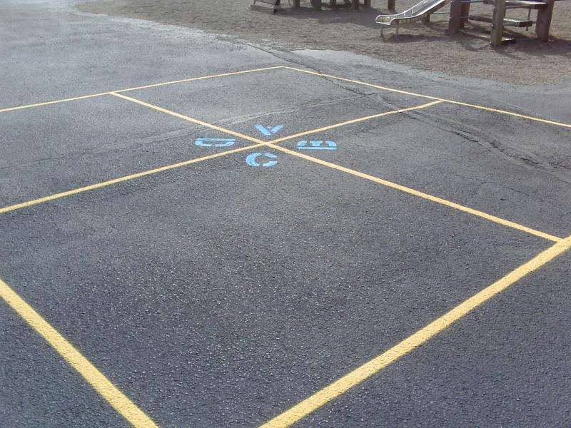 Four Square Striping